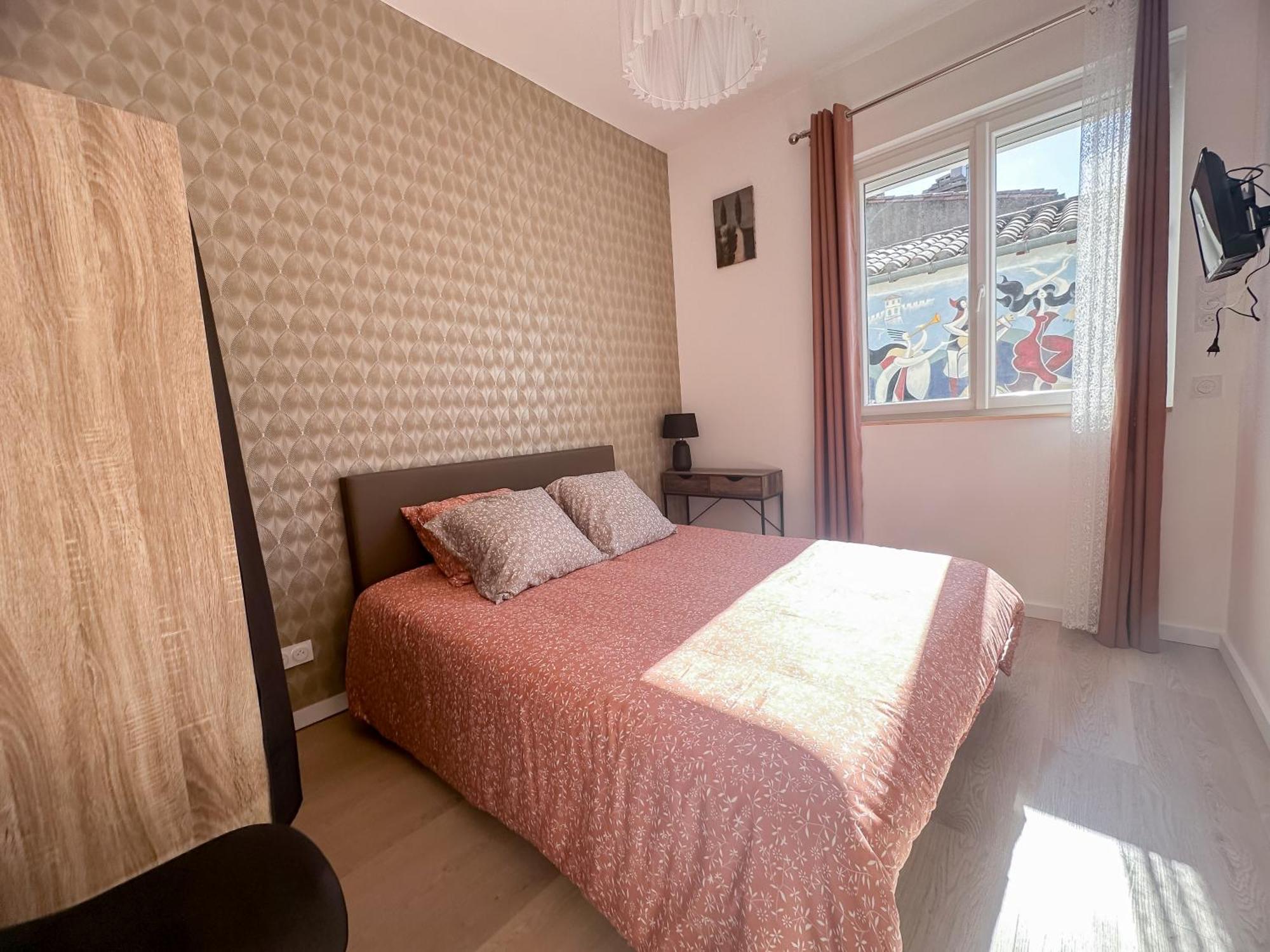 Bed and breakfast Face Cite - D'hotes - Parking & Garage Gratuit - Wi-fi Gratuit Carcasona